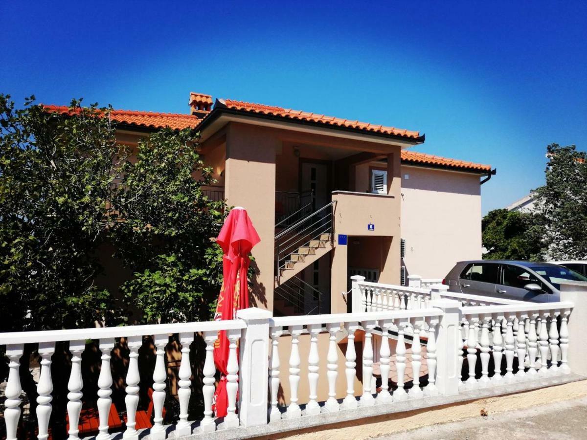 Apartmani Nada كلينوفيتسا المظهر الخارجي الصورة