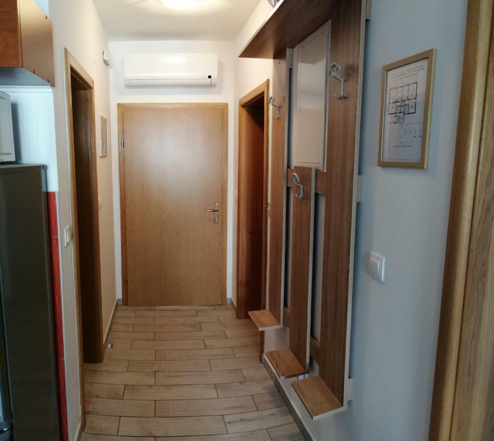 Apartmani Nada كلينوفيتسا المظهر الخارجي الصورة