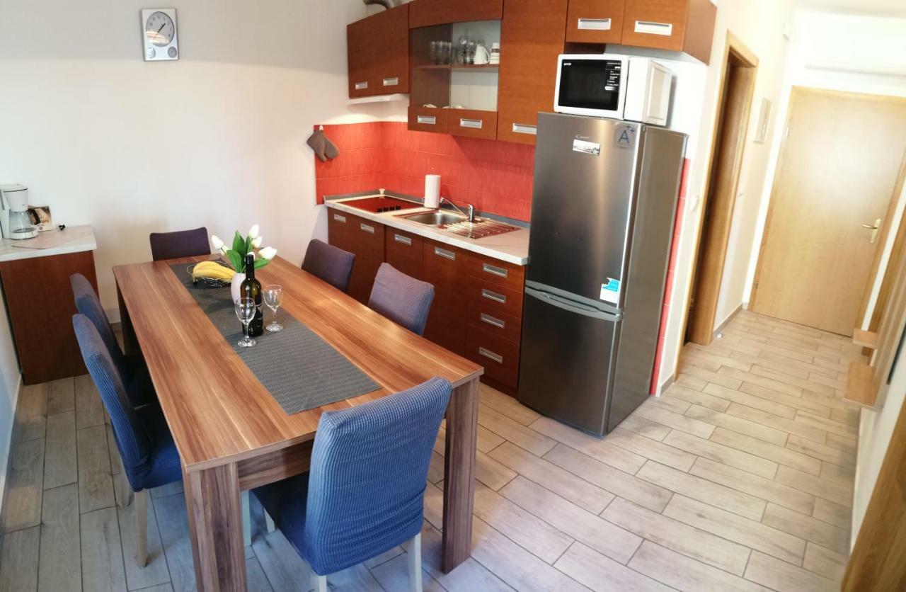 Apartmani Nada كلينوفيتسا المظهر الخارجي الصورة